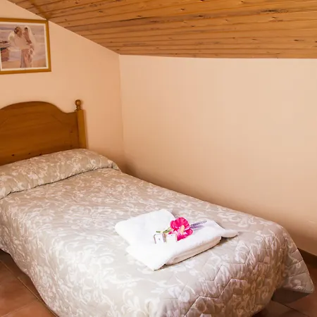 Casa Ruben Hospital (Huesca)