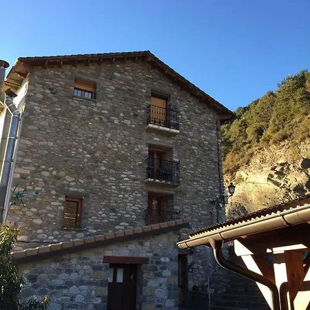 Casa Ruben * Hospital (Huesca)